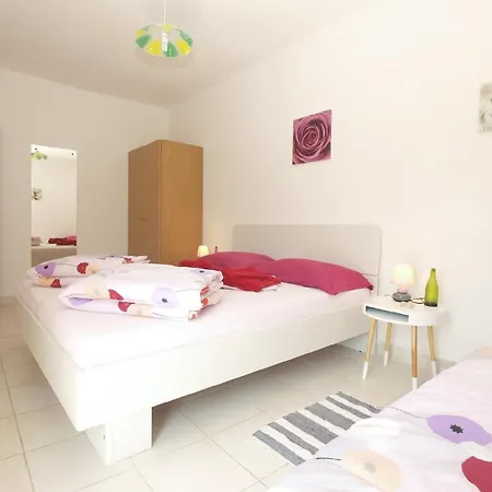 Fuer 6 Personen Ca 50 Qm In Banjole, Istrien Istrische Riviera