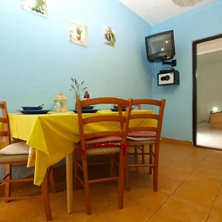 Fuer 6 Personen Ca 50 Qm In Banjole, Istrien Istrische Riviera *